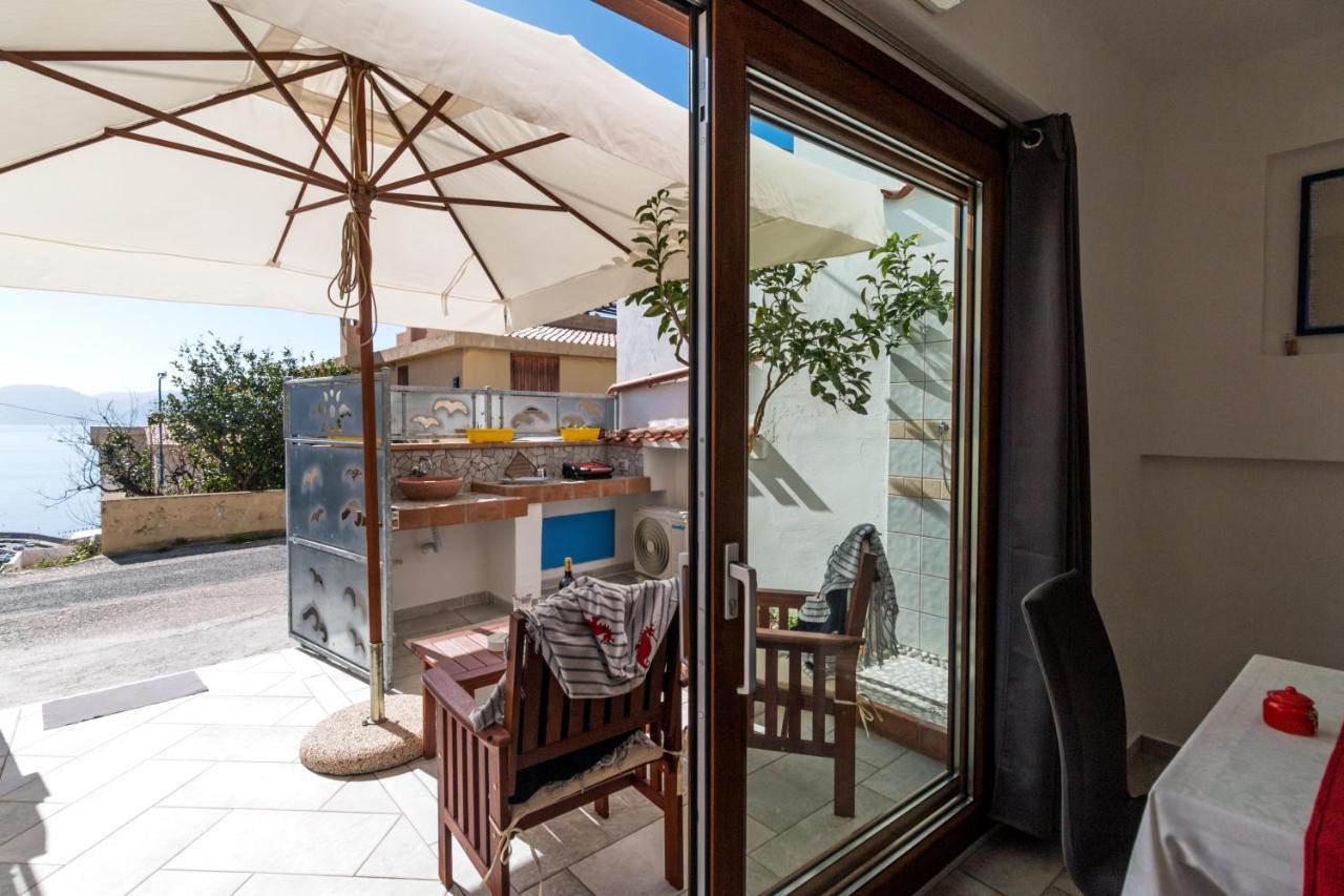 Purple Flower Suite Apartment Cala Gonone Ngoại thất bức ảnh